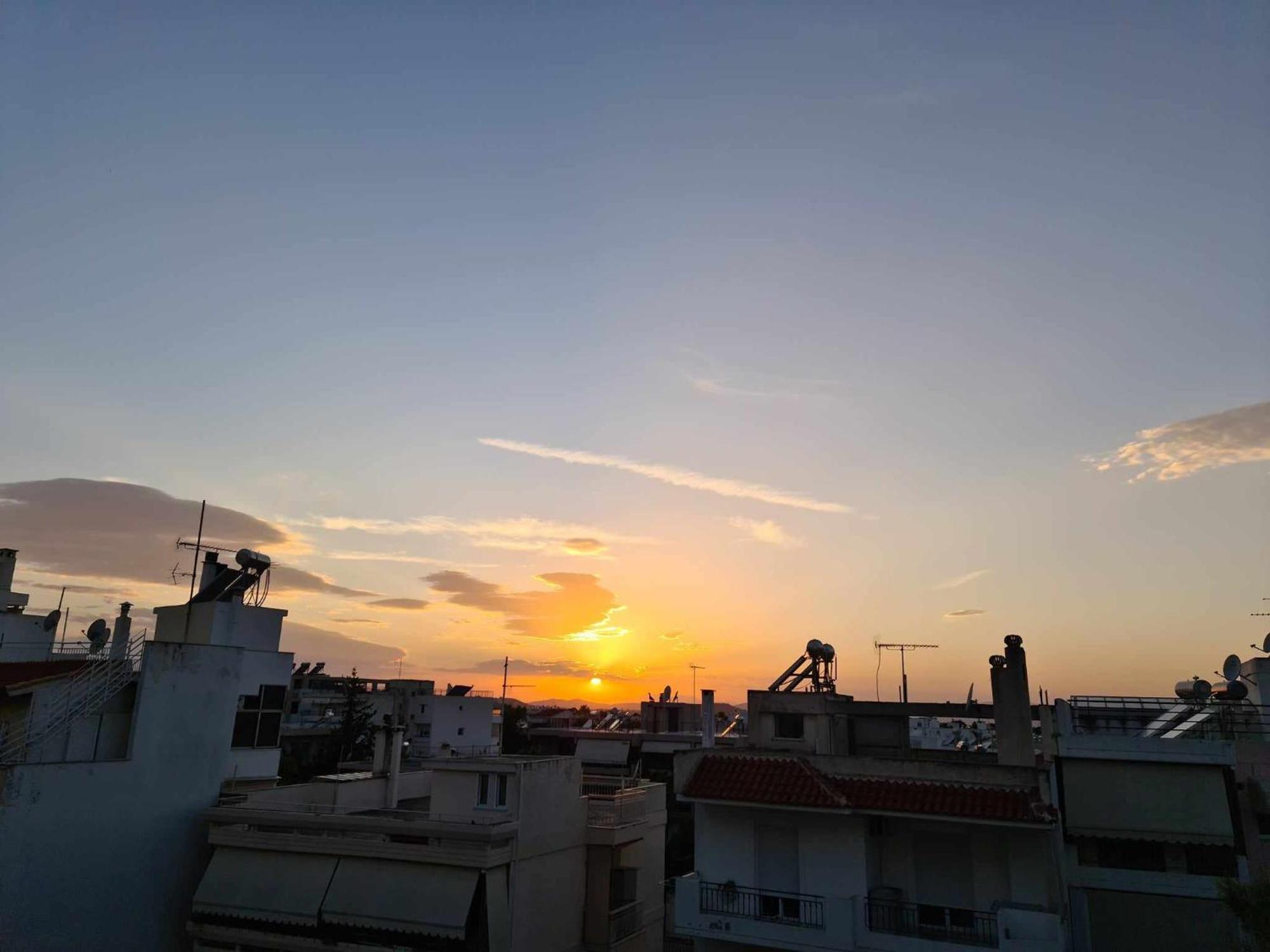 "Athens Light" Luxury Spacy Appartment, Agia Paraskevi Atenas Exterior foto